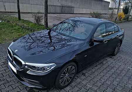 BMW 530i 530 Aut. Sport Line /Navi/Kamera/HUD/ACC