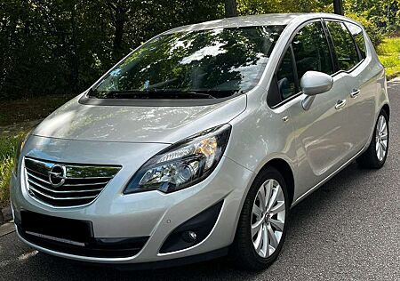 Opel Meriva B Innovation 1,4 T TÜV neu , Wartung neu