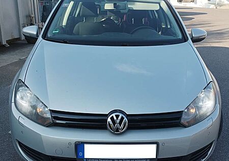 VW Golf Volkswagen 1.6 TDI DPF Trendline