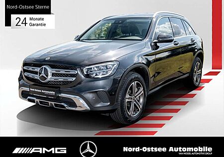 Mercedes-Benz GLC 300 e 4M KAMERA NAVI TEMPOMAT LED AHK SHZ