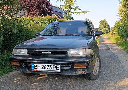 Toyota Carina LIFTBACK 1.6 Si