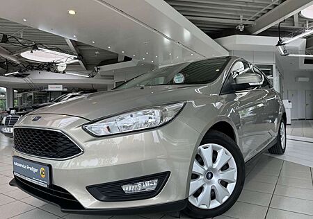 Ford Focus Lim. Frontscheibenheizung*Lenkradheizung*