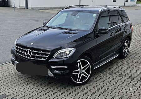 Mercedes-Benz ML 250 BlueTEC 4MATIC 7G-TRONIC