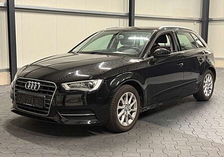 Audi A3 Sportback 1.4 TFSI attraction *XENON*1.HAND*