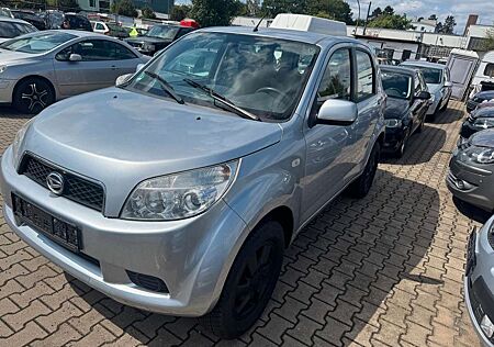 Daihatsu Terios 1.5 Top 4WD,Klima, TÜV:2027