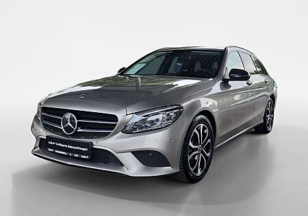 Mercedes-Benz C 220 T d Avantgarde +AHK+Automatik+COMAND+PDC++