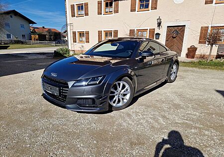 Audi TT Coupe 2.0 TFSI quattro S tronic