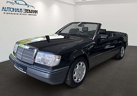 Mercedes-Benz 300 CE-24V (W124)Cabrio*Oldtimer*Aut*Leder*Klima