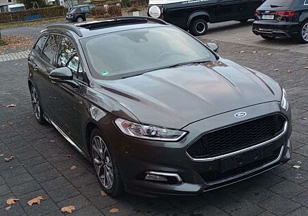 Ford Mondeo Kombi ST-LineTeilled NaviSpurh Scheckheft
