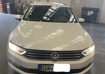 VW Passat Variant Volkswagen 1.6 TDI (BlueMotion Technology)