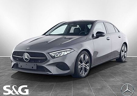 Mercedes-Benz A 200 d Progressive Pano+Distronic+Parktronic