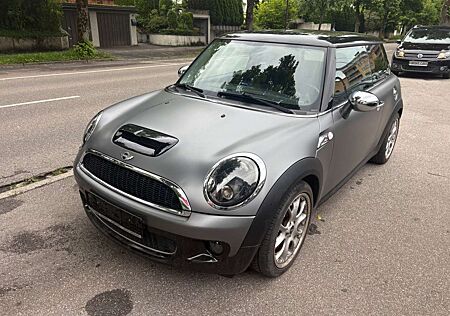 Mini Cooper S TÜV 02-2027