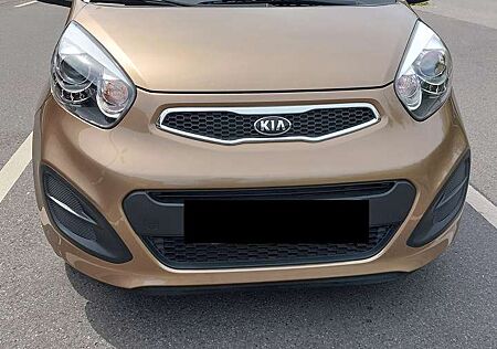 Kia Picanto +1.0+Fifa+World+Cup+Edition