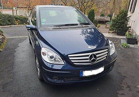 Mercedes-Benz B 200 Autotronic