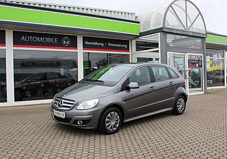 Mercedes-Benz B 180 Klasse Sitzheizung Automatik Tüv Neu