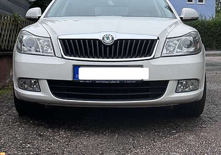 Skoda Octavia TÜV NEU, Zahnriemen + Wasserpumpe NEU