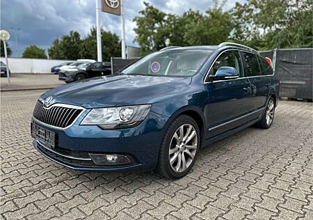 Skoda Superb Combi Elegance 2.0 TDI