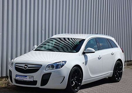 Opel Insignia A Sports Tourer OPC 4x4-Leder-Navi-Xeno