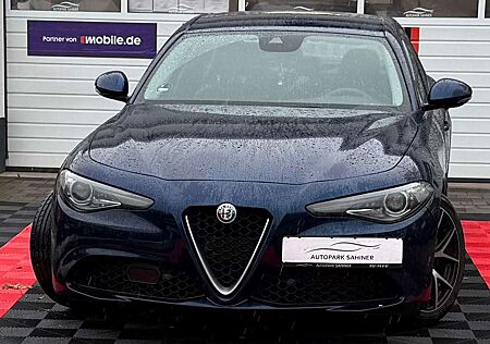 Alfa Romeo Giulia *ACC*KAM*SPUR*TOT*CARBON