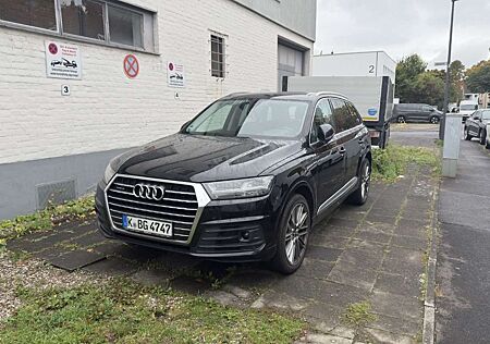 Audi Q7 3.0 TDI quattro S Line