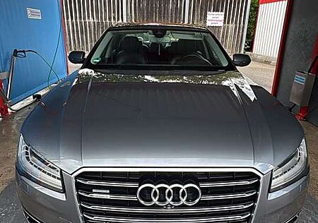 Audi A8 3.0 TDI quattro