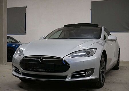 Tesla Model S Performance P85 FREE SUPER CHARGING PREM