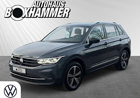 VW Tiguan Volkswagen 1,5 TSI DSG Move NAVI+RFK+AHK+IQ.LIGHT