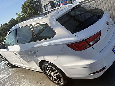 SEAT Leon Gewerbe oder Export , Zahnriemen usw. Neu !!Festpr