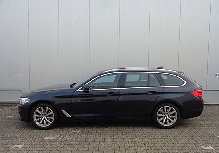 BMW 520 d Touring Aut. Sport Line, Pano,AHK,ACC,el.Si