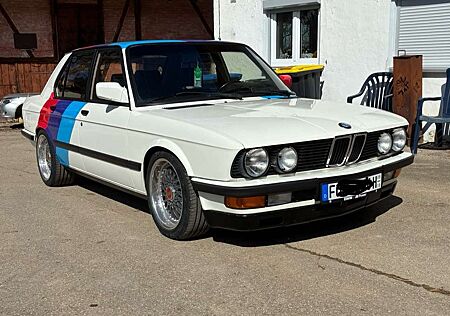 BMW M5 Shadowline