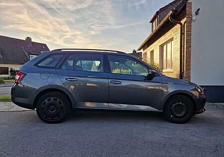 Skoda Fabia Combi 1.0 MPI Cool Plus