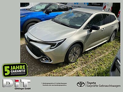 Toyota Corolla Touring Sports 2.0  Teamplayer ACC+LED