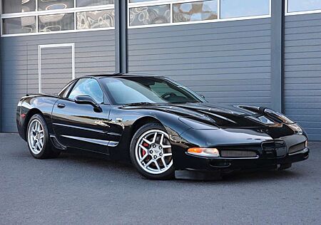 Corvette C5 5.7 Z06 Coupé 50th Anniversary/HUD/BOSE/17-18