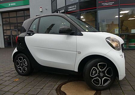 Smart ForTwo coupe electric drive EQ AUTOM/LEDER/NAVI