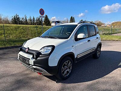Fiat Panda CROSS 4x4 Klima 6 Gang TÜV NEU