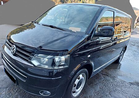 VW T5 Multivan Volkswagen Multivan DSG Highline