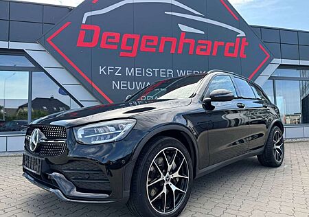 Mercedes-Benz GLC-Klasse GLC 200 d 4Matic AMG Line NAVI LED LEDER