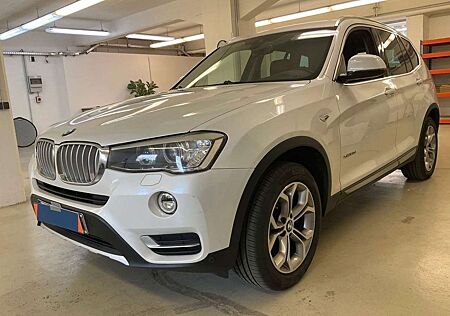 BMW X3 xDrive 20d xLine NAVI*RFK*HEADUP*LEDER*1HD
