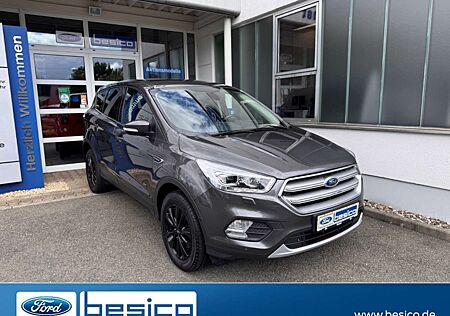 Ford Kuga Titanium+4x4+Xenon+NAV+BLIS+PDC+KeyFree+AHK