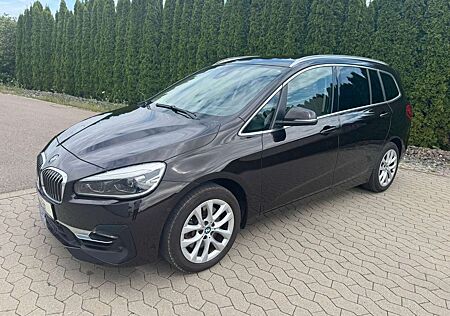 BMW 220d 220 xDrive Luxury Line*LED*AHK*
