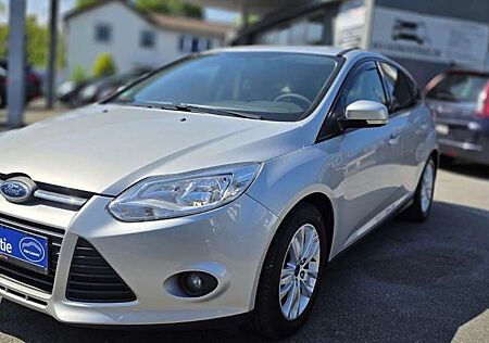 Ford Focus Lim. Trend 2.Hand