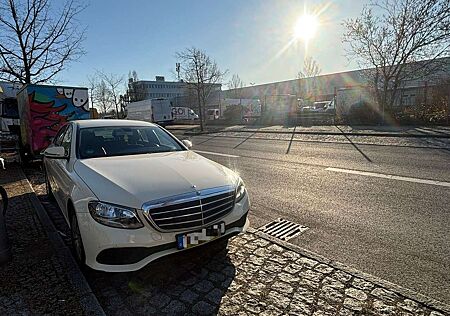 Mercedes-Benz E 200 d 9G-TRONIC Avantgarde