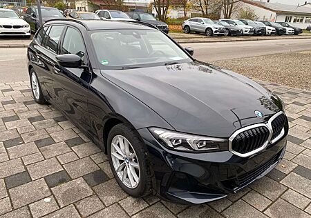 BMW 320 d xDrive Touring Automatic LED Navi SiHzg