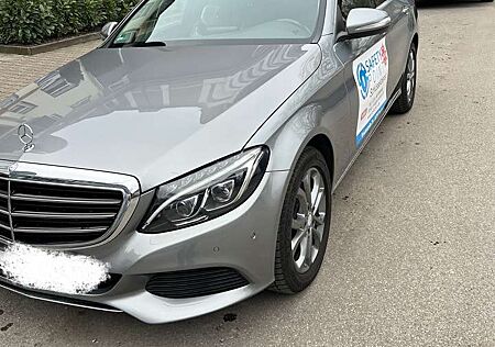 Mercedes-Benz C 220 (BlueTEC) d T 7G-TRONIC Exclusive