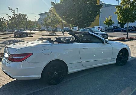 Mercedes-Benz E 200 Cabrio