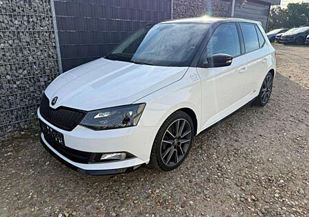 Skoda Fabia 1.4 TSI DSG R5 Navi Kam Keyless SHZ