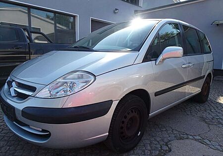 Citroën C8 Citroen 2.0 16V, 103KW, KLIMA-ESP-CD-PDC