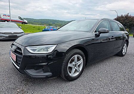 Audi A4 Avant 30 TDI