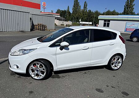 Ford Fiesta 1.6 Ti-VCT Titanium