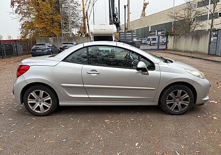 Peugeot 207 CC Cabrio-Coupe Sport
